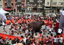 Foto de archivo del encierro infantil de las fiestas de Tetuán.