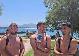 Día de playa en Bikinis: «Aquí no pega el viento»