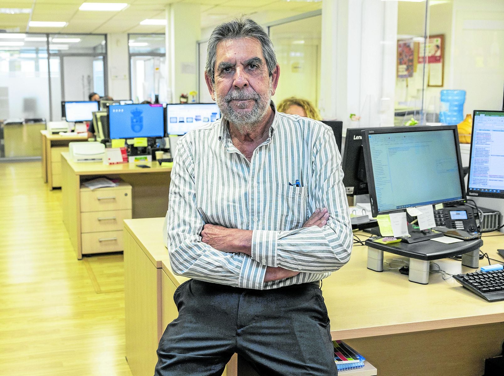 Emilio Misas, en la dirección de Urbanismo de la Crotu del Gobierno de Cantabria.