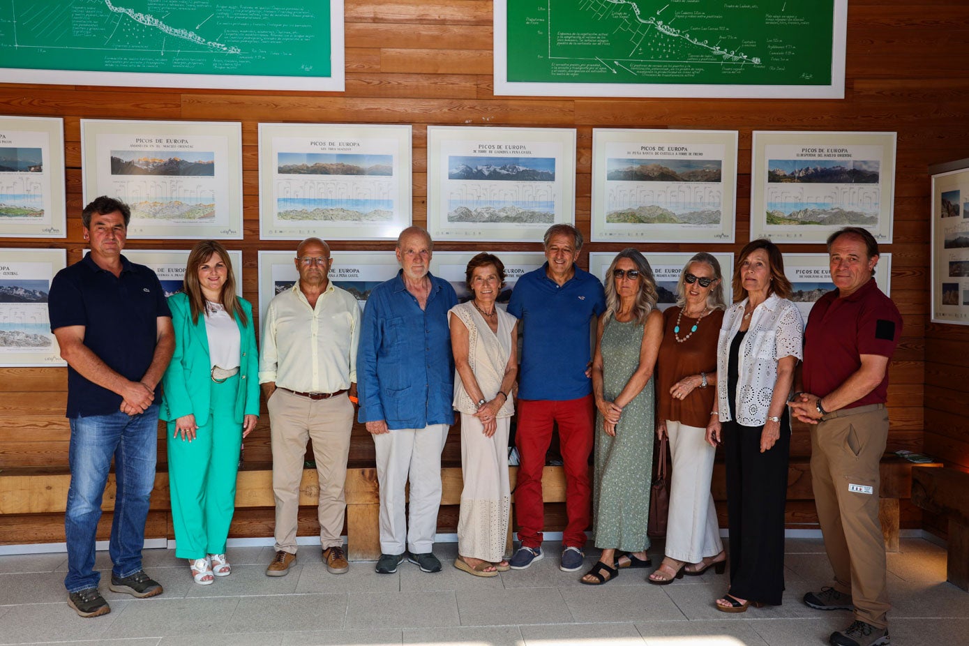 Enrique Sabarís, Irene Díaz, Jesús Fuente, Mariano Linares, María Higuera, Jesús Cuevas, Carmen Higuera, Pilar Higuera, Marta Higuera y Jesús Celada.