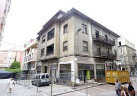 Las obras previstas en el centro de Torrelavega esperarán a que terminen las fiestas patronales
