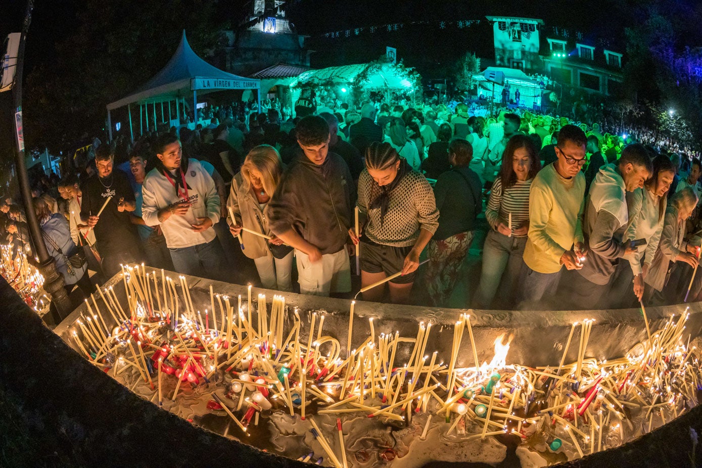 Fervor en Revilla por la Virgen del Carmen