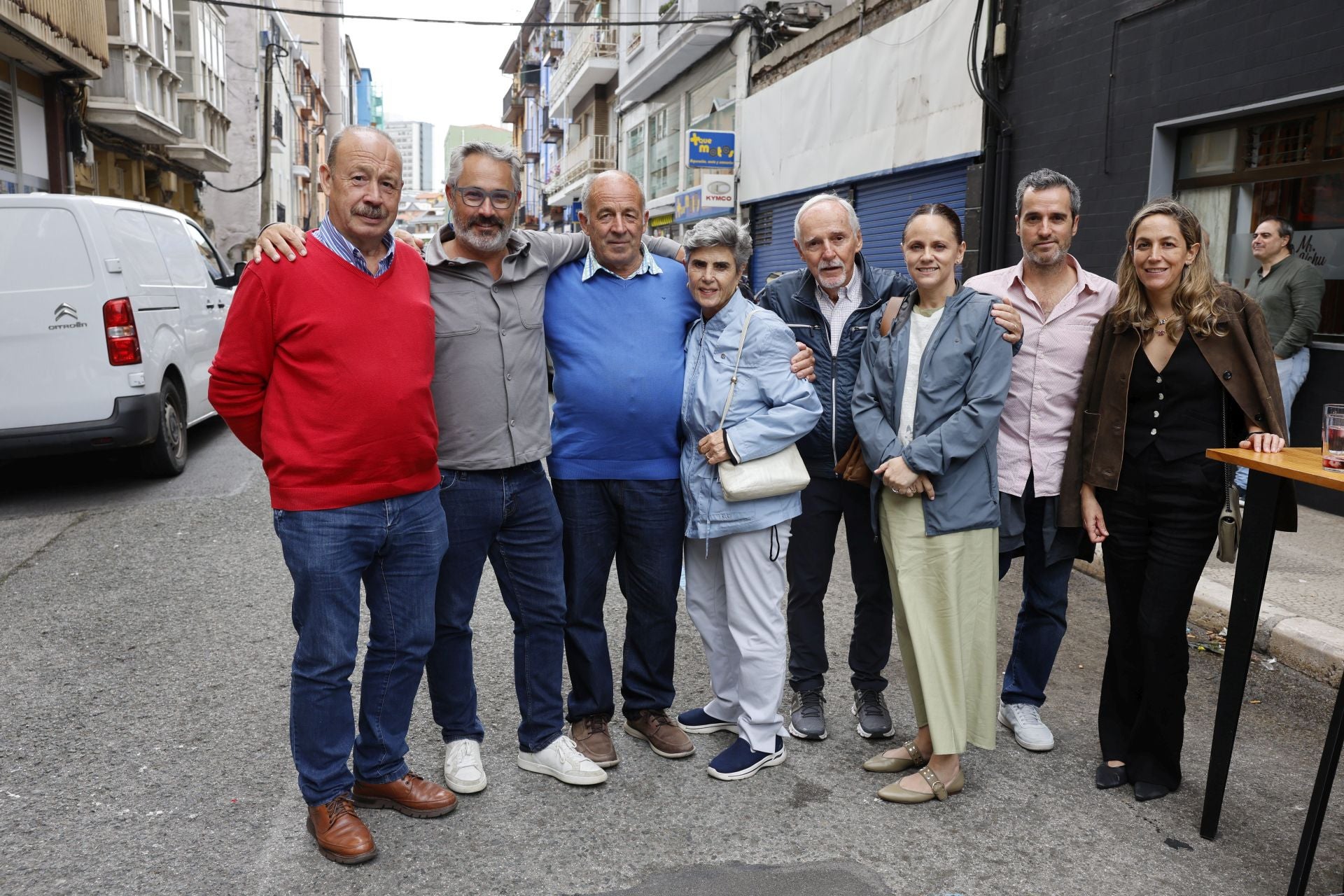 José Miguel Cendón, Ricardo del Blanco, Modesto Garrido, Mercedes del Blanco, Rafael del Blanco, Mariana Mejía, Rafael del Blanco e Isabel Ocejo.