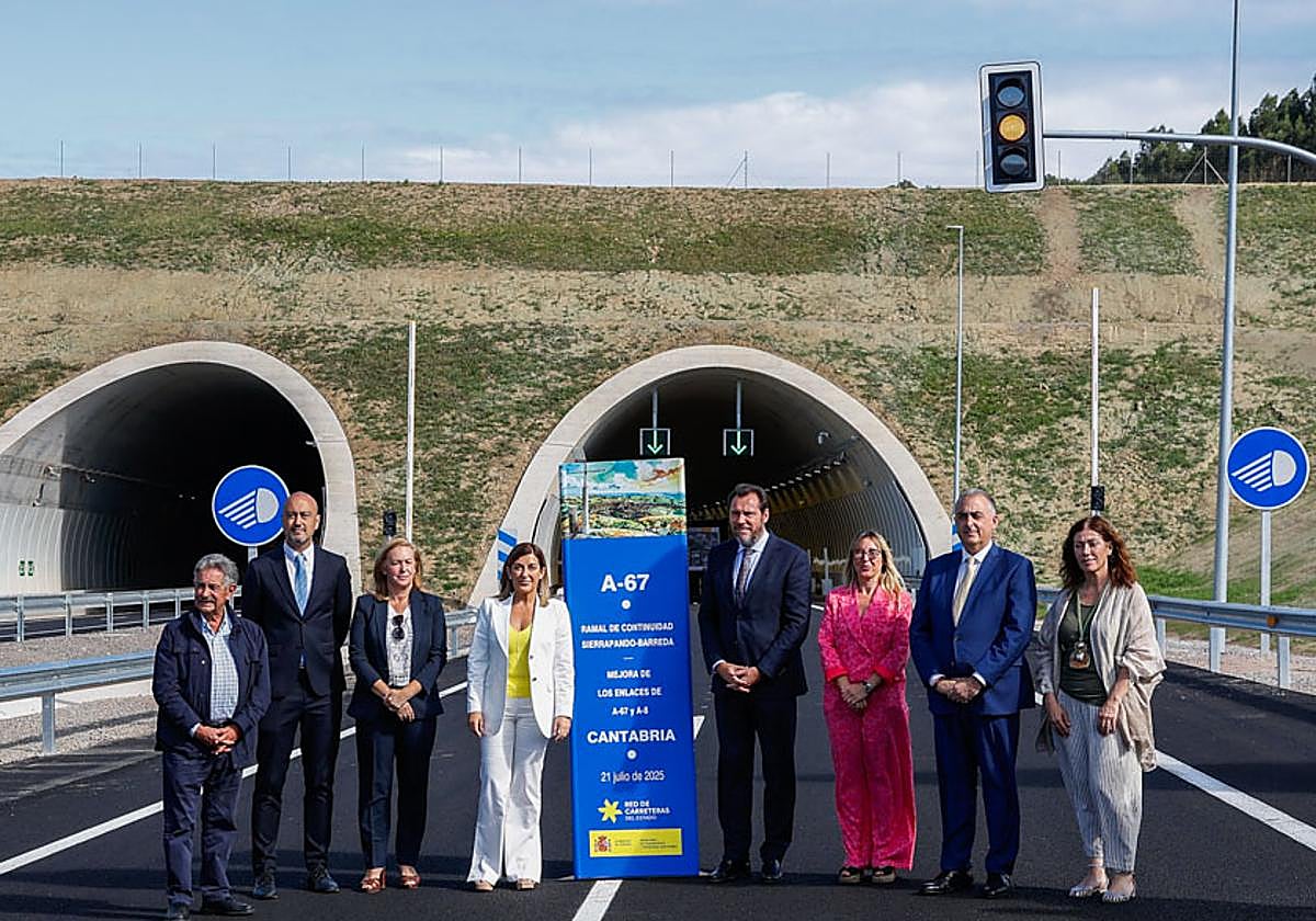 La inauguración del nudo de Torrelavega, en imágenes