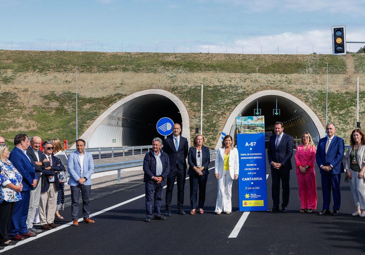 La inauguración del nudo de Torrelavega, en imágenes