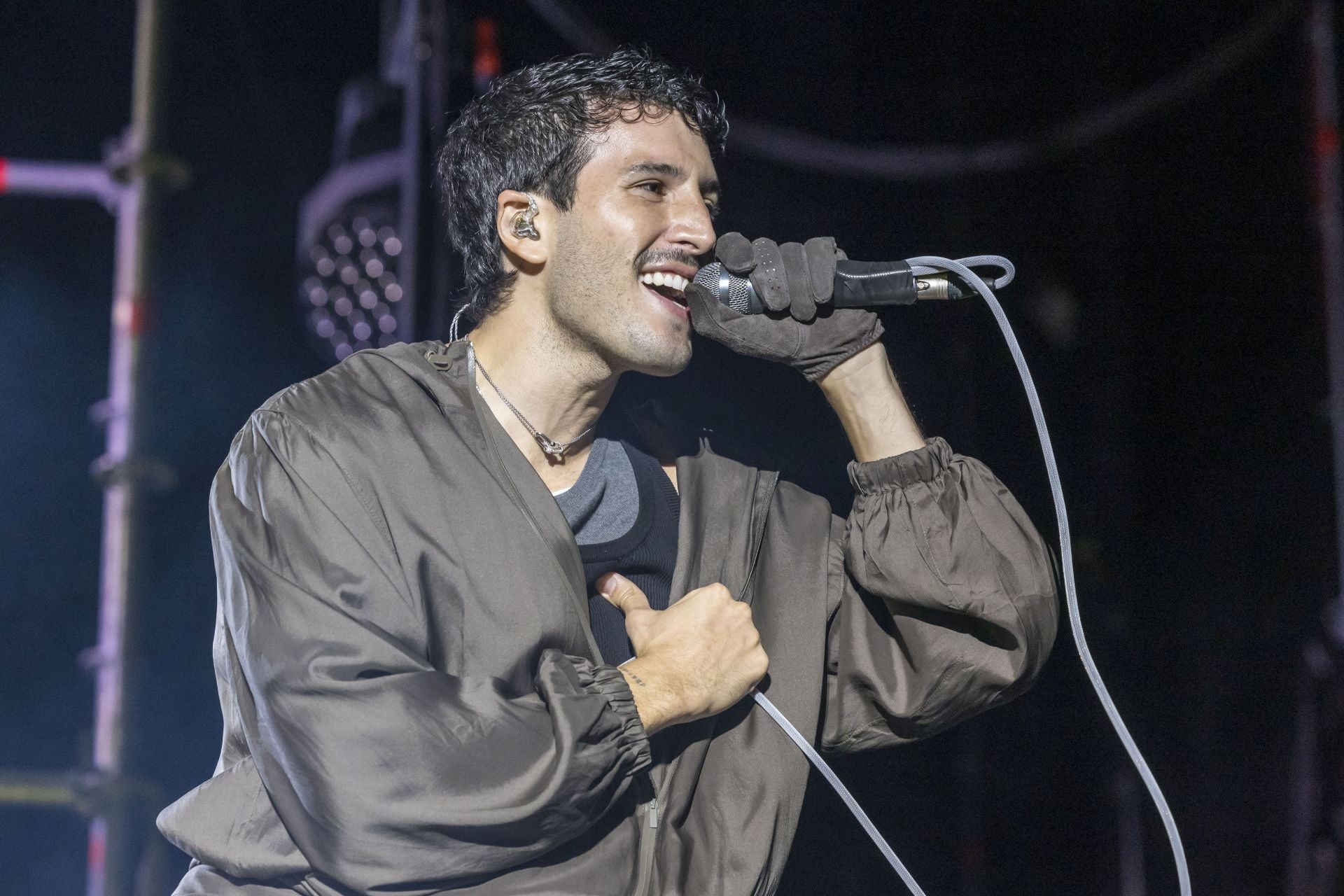 Yatra y los incombustibles fans de La Magdalena