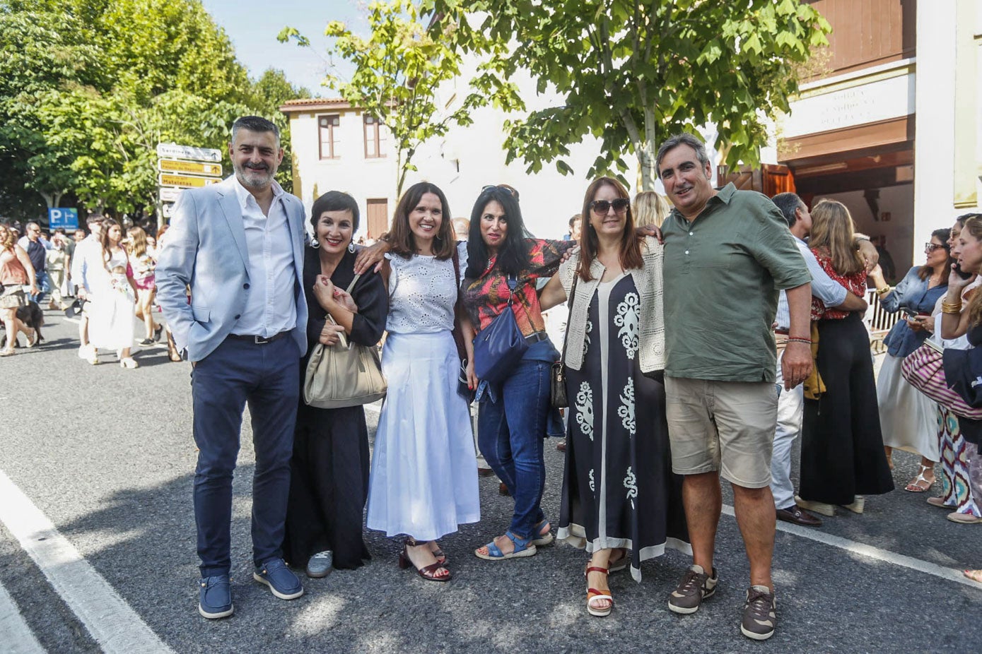 Carlos Ortiz, Mar Campo, Pilar Alonso, Merche Campo, Ana Pons y Roberto Campo.