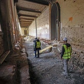 Trabajos en la conexión entre el claustro este y el claustro oeste del Seminario Mayor.