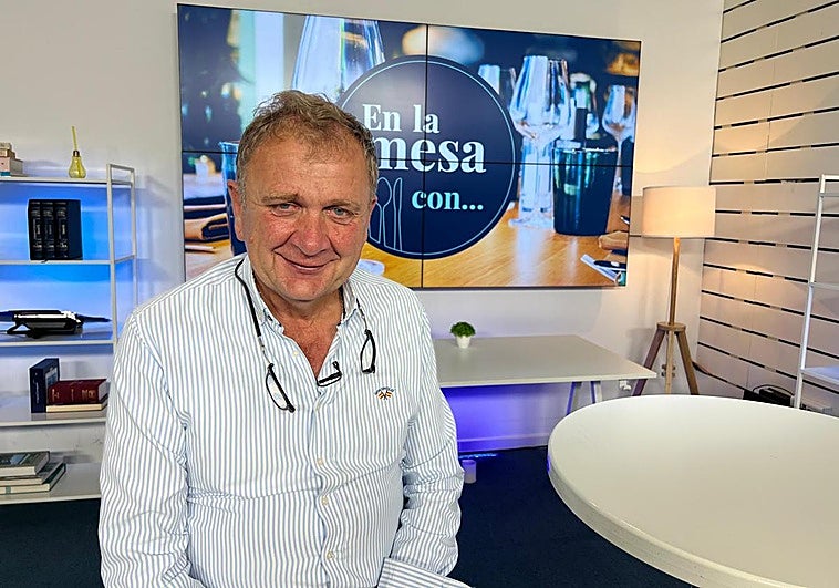 Lorenzo González, en las instalaciones de El Diario Montañés.