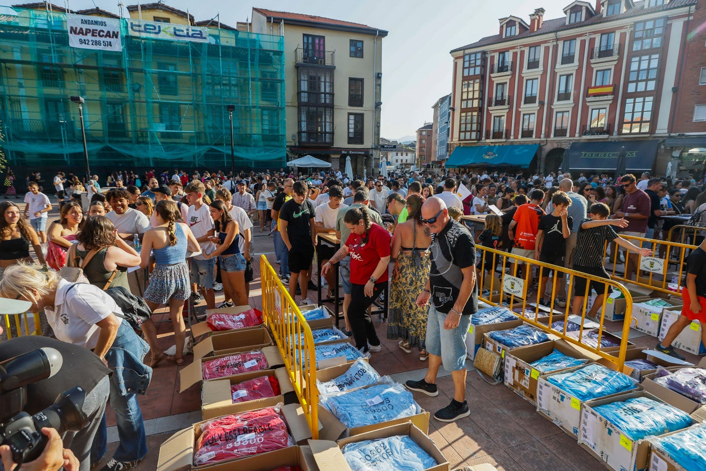 Este año se ha batido el récord con 734 peñas.