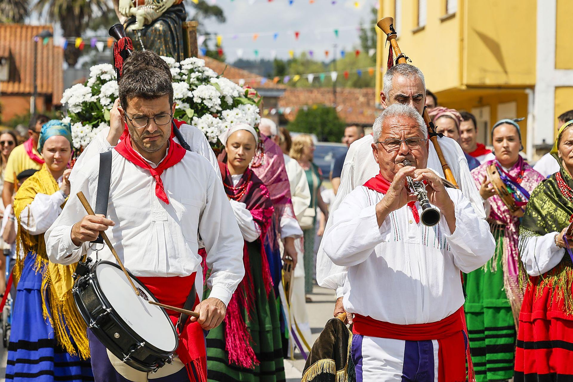 No faltó la música popular.