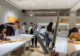 'El valle de los inventos' fomenta la interacción de los más jóvenes para ahondar en el conocimiento de Torres Quevedo.