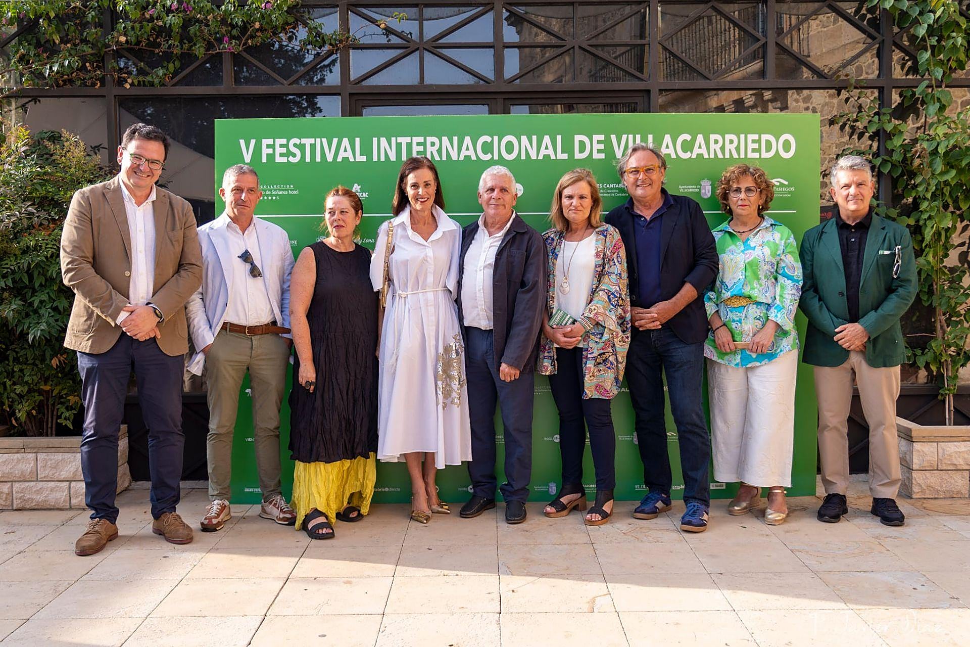 Rosendo Ruiz, Rafael De la Gándara, María José Pereda De Castro, Marta Fernández Teijeiro, Jaime Serdio, Yolanda García, Juan Carlos García, Sonsoles López y Cándido Cobo.