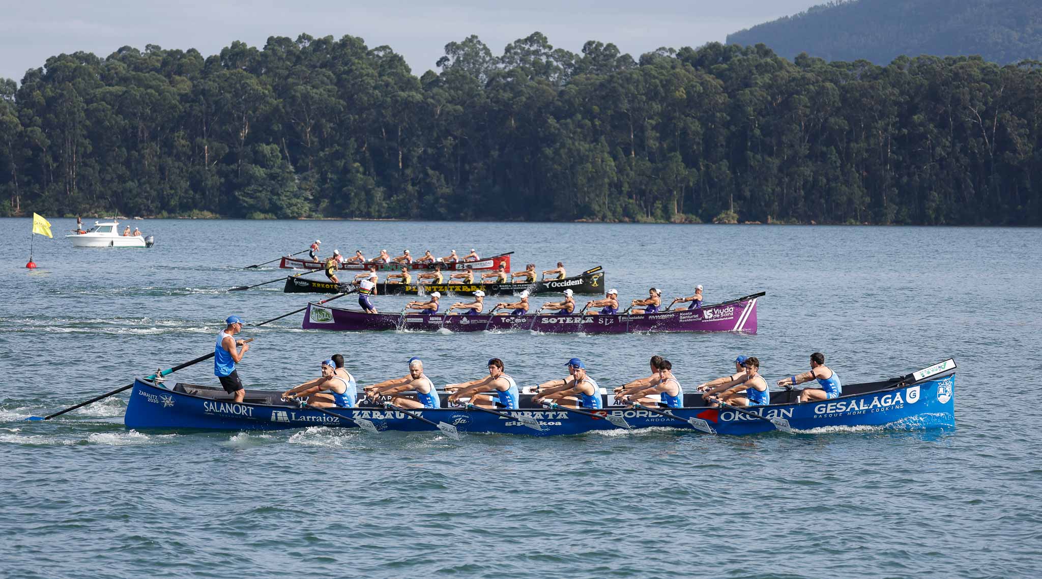 Zarautz, Itsasoko Ama, Arkote y Lapurdi, al inicio de la tercera tanda.