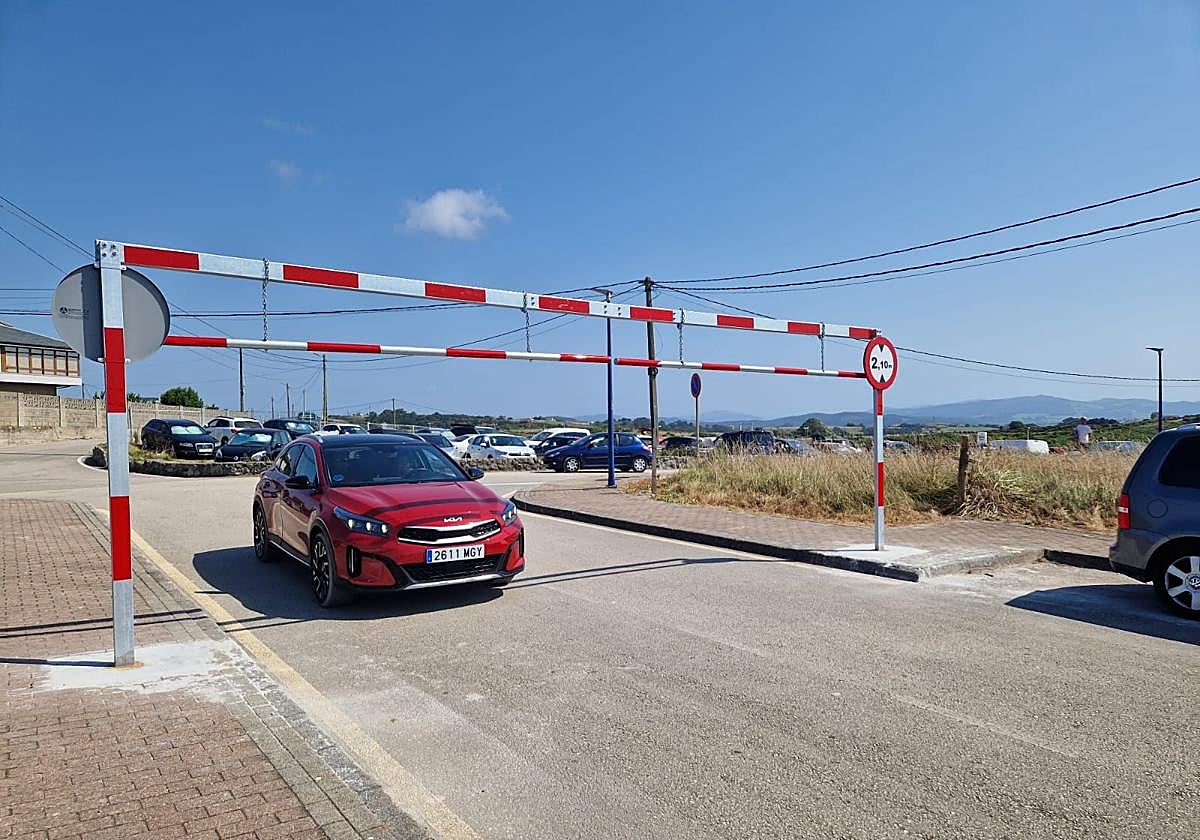 Nuevo control de gálibo instalado la semana pasada en Cuchía.