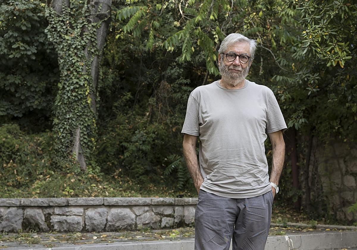 Antonio Muñoz Molina pondrá voz y poemas al 'Jardín de Haikus' en la Sala Pereda.