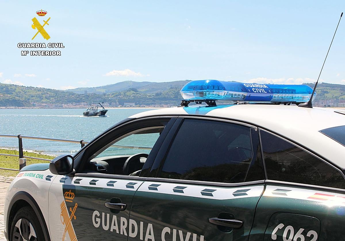 Patrulla de la Guardia Civil que participa en la Operación Verano 2025.