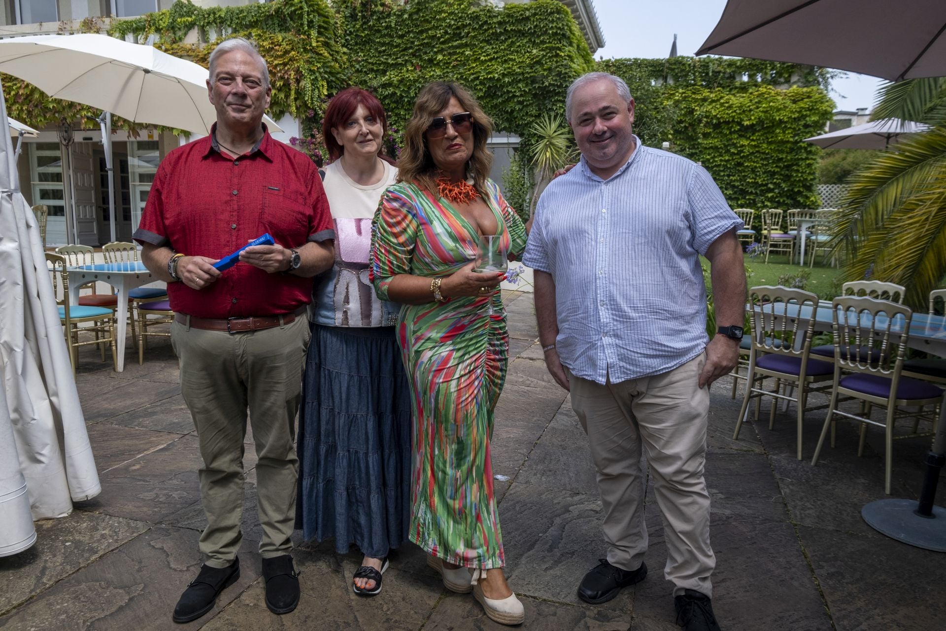 Julián Crespo, Mercedes Muñoz, Asunción Gutiérrez Merino y Ángel Solar. 