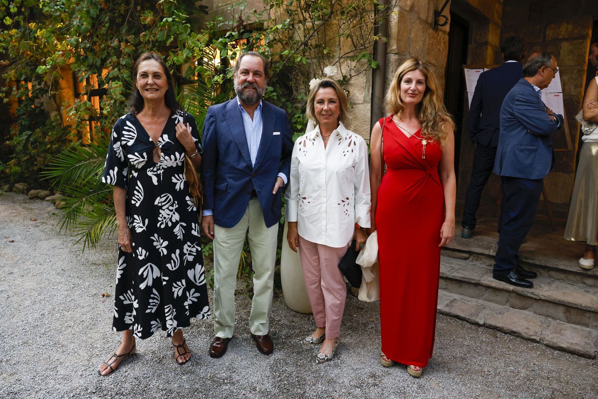 Mónica Prado, Ramón Pérez-Maura, Elena Pérez-Maura y Silvia Aparicio.