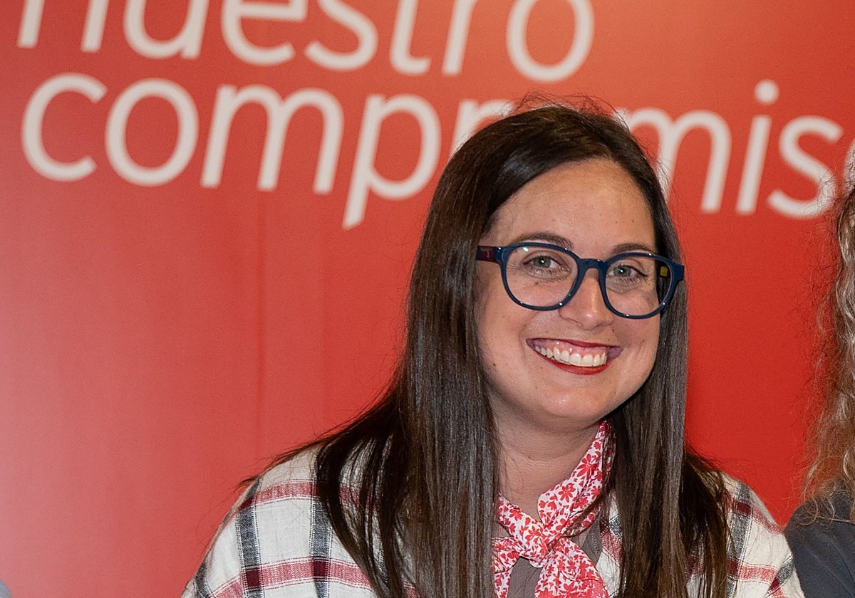 Carmen González Caballero, portavoz del PSOE de Santoña.