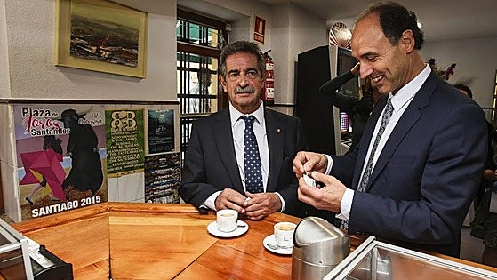 Cantabria se queda sola sin regular la figura de sus expresidentes