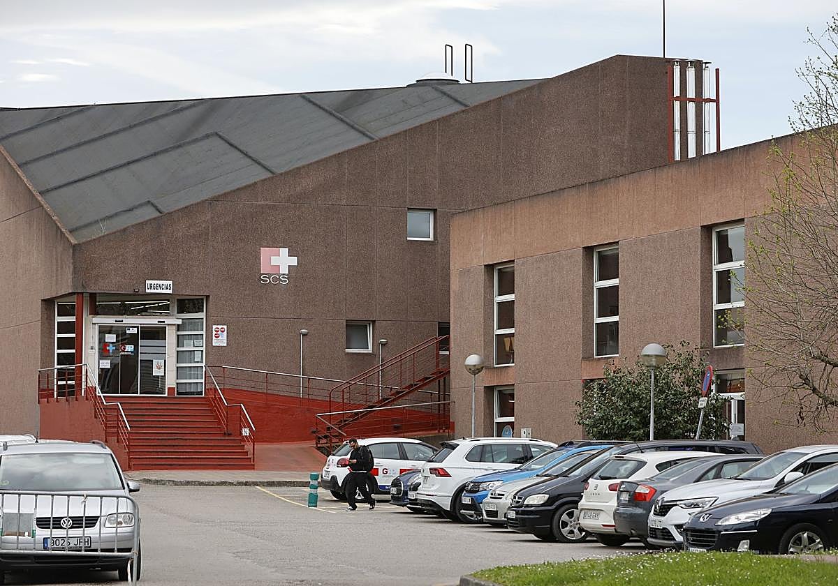 El SUAP de Torrelavega «está desbordado» al quedarse con un solo médico en plenas fiestas