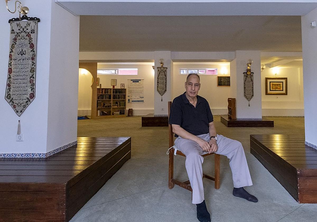 «El racismo de Vox es un montaje para ganar votos, ni siquiera Franco era xenófobo»