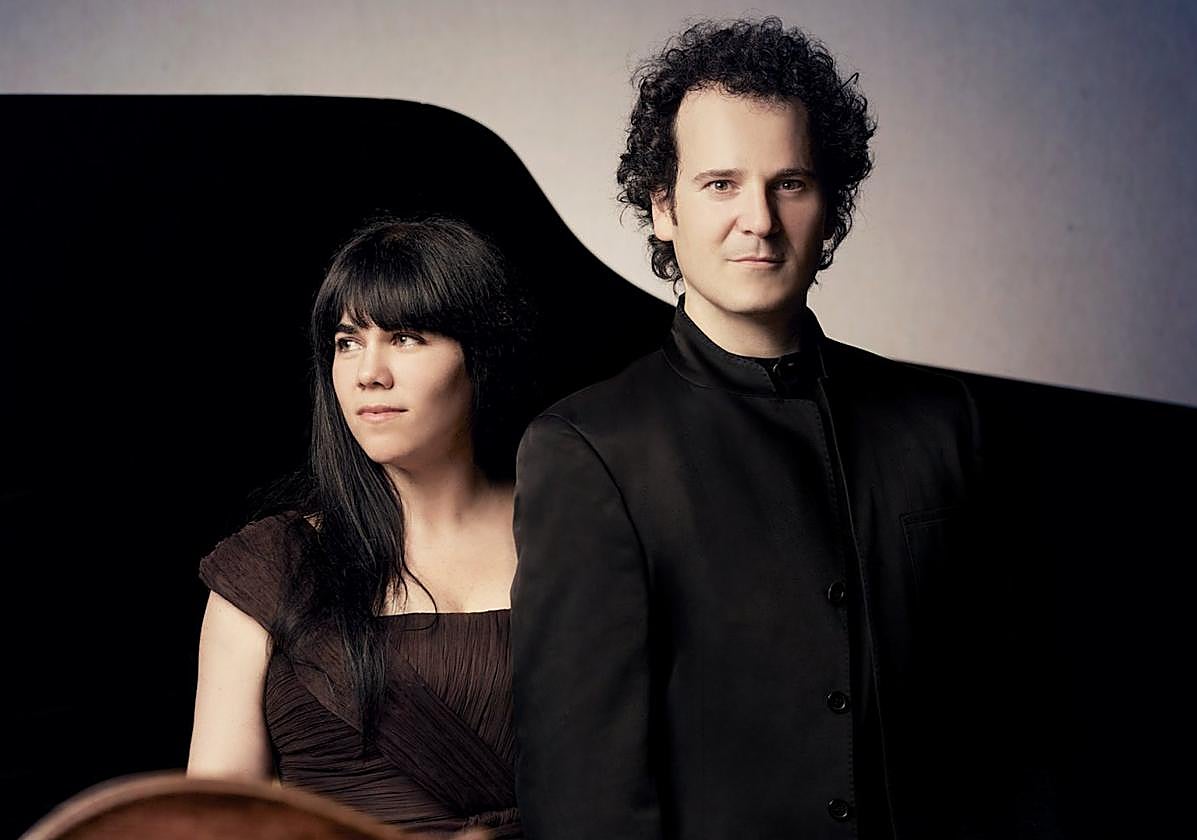 Dúo Cassadó, Marta Moll y Damián Martínez.