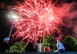 Los fuegos alumbran el adiós a La Patrona