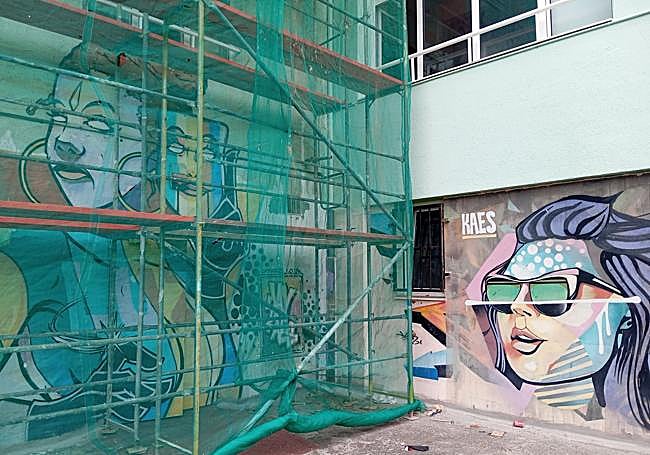 Los murales «laboratorio» que Jay Kaes creó en 2007 se mantendrán.