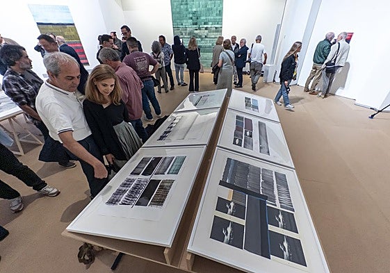 Acto inaugural de la actual muestra de Juan Uslé en el Palacete del Embarcadero.