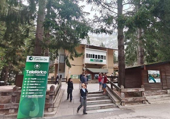 En cuanto se decidió reabrir las instalaciones, los turistas acudieron a Fuente Dé.