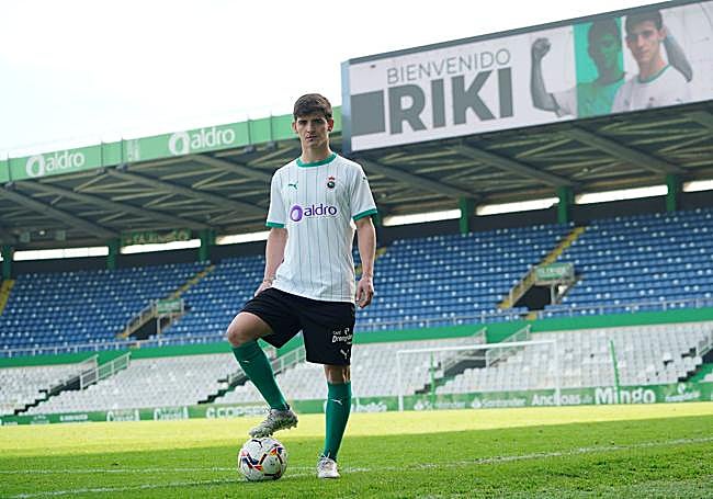 Su presentación con el Racing.