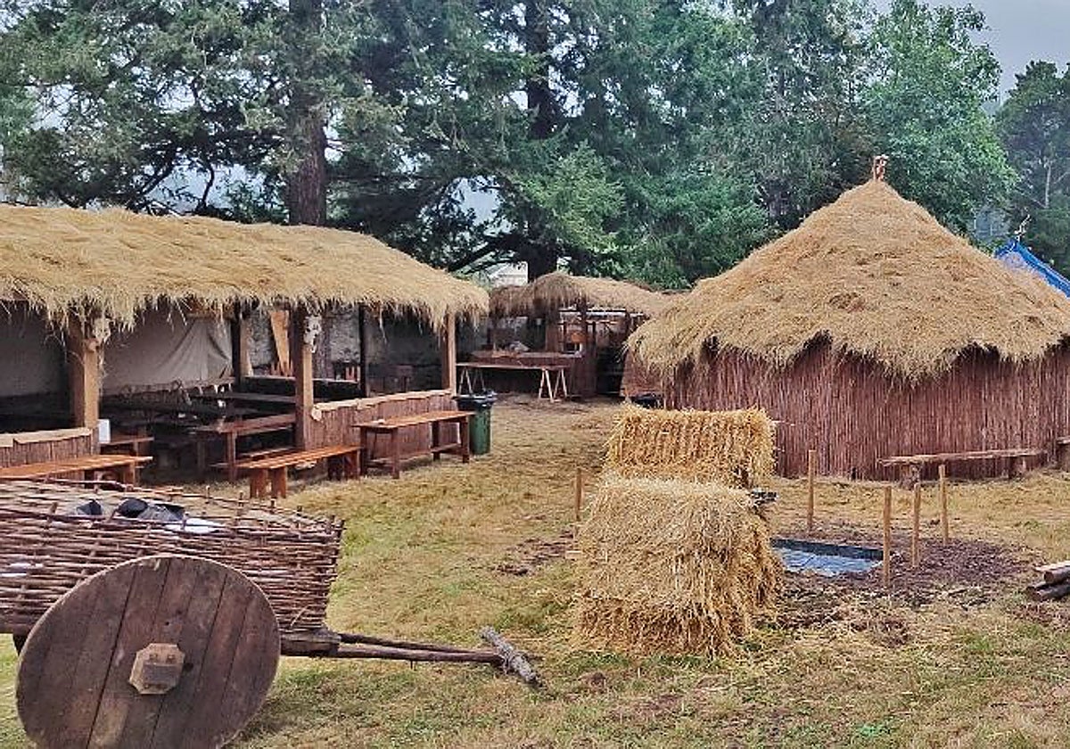 El campamento está preparado para el inicio de la contienda.