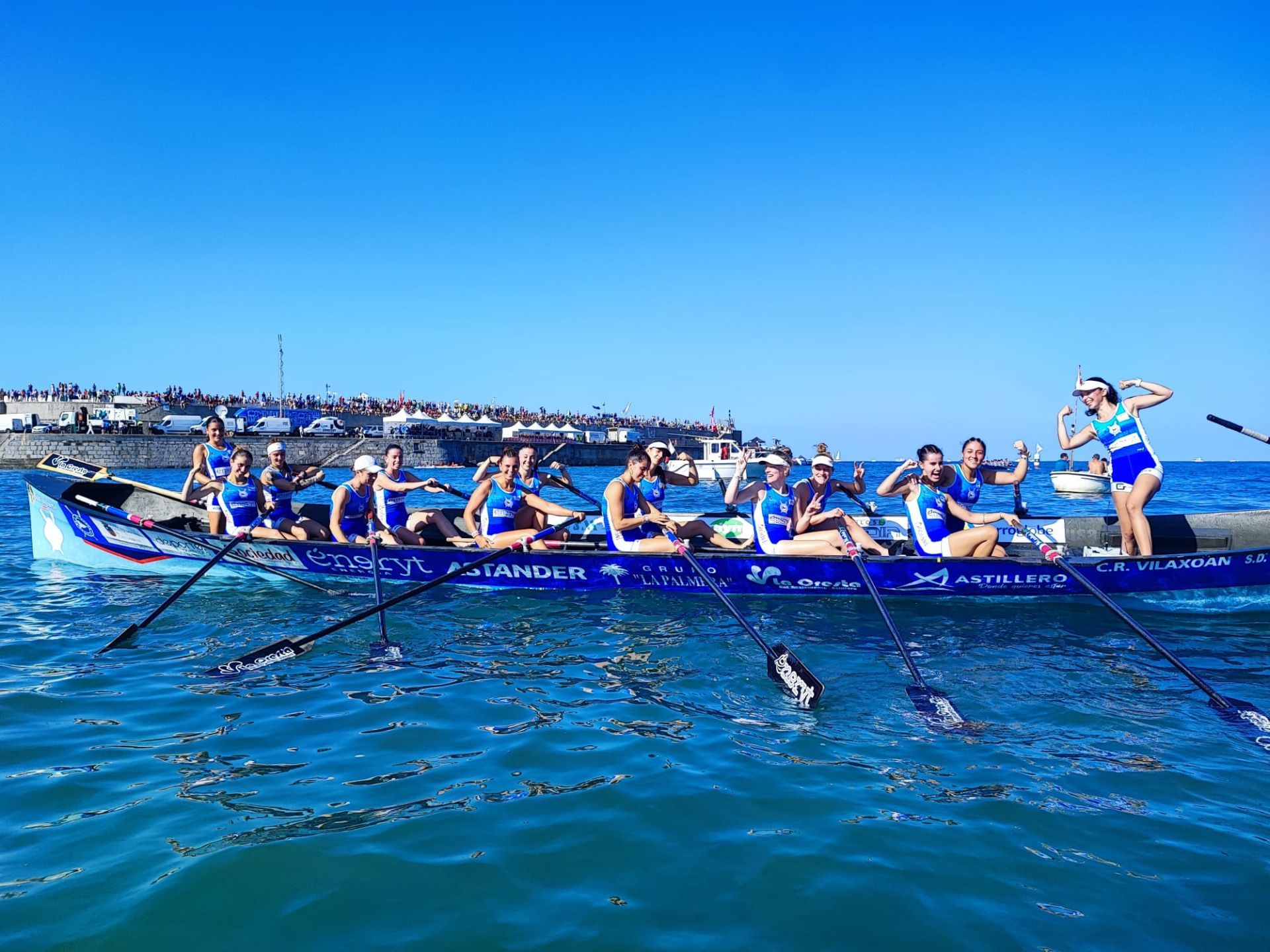 Astillero celebra el triunfo en su tanda en Ondárroa y la permanencia en la Liga Euskotren.