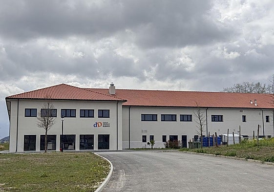 El Centro de Atención a la Dependencia de Rubayo abrió sus puertas en julio.