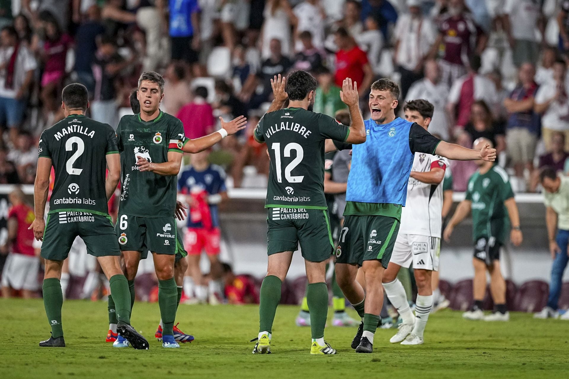 Mantilla, Íñigo Sainz-Maza, Villalibre y Aitor Crespo celebran el triunfo. 