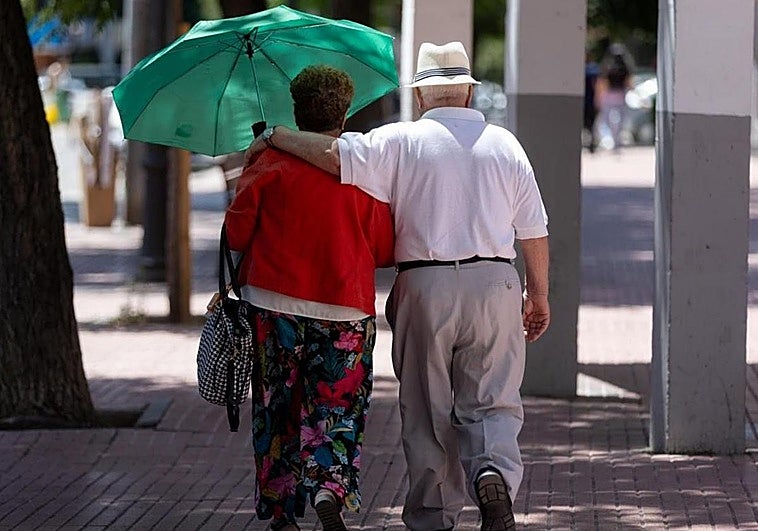 Los jubilados cántabros cobran una prestación media de 1.595 euros