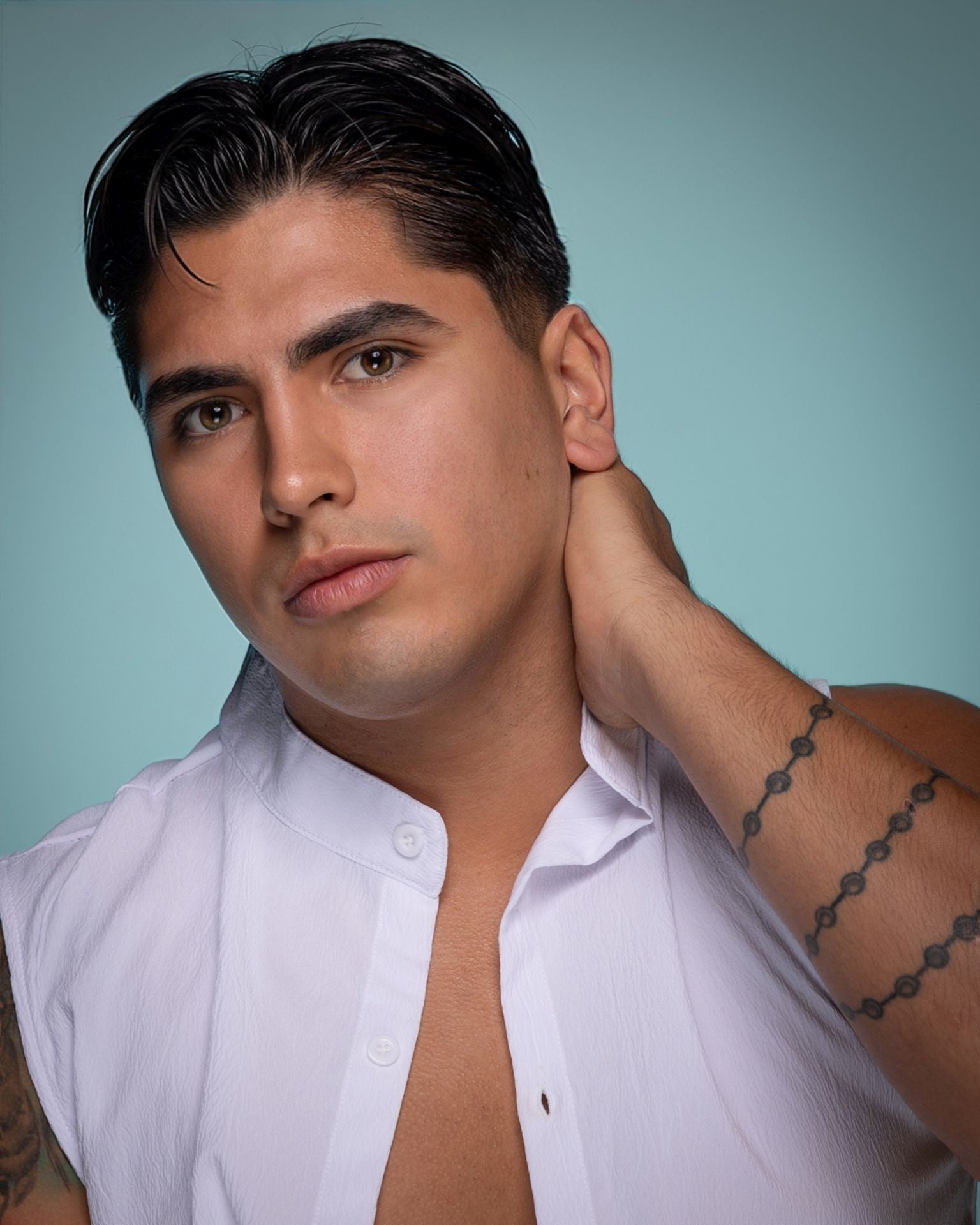 Tomás Cisneros, de 27 años, será el representante de Camargo en la elección de Miss Mister RNB Cantabria. Mide 1,75, trabaja como camarero y estudió Bachillerato.