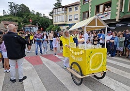 Así fue el desfile de carrozas de Novales