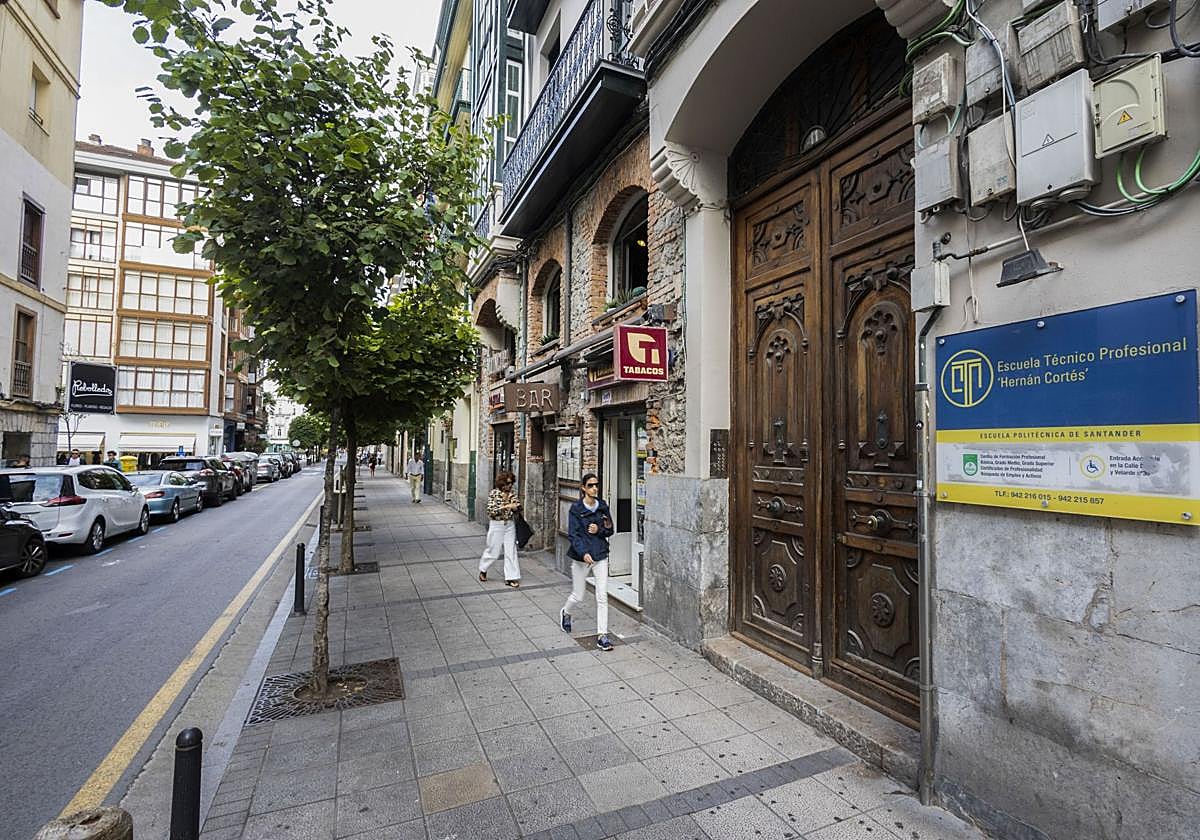 La antigua sede de la Escuela Técnico Profesional Hernán Cortés.