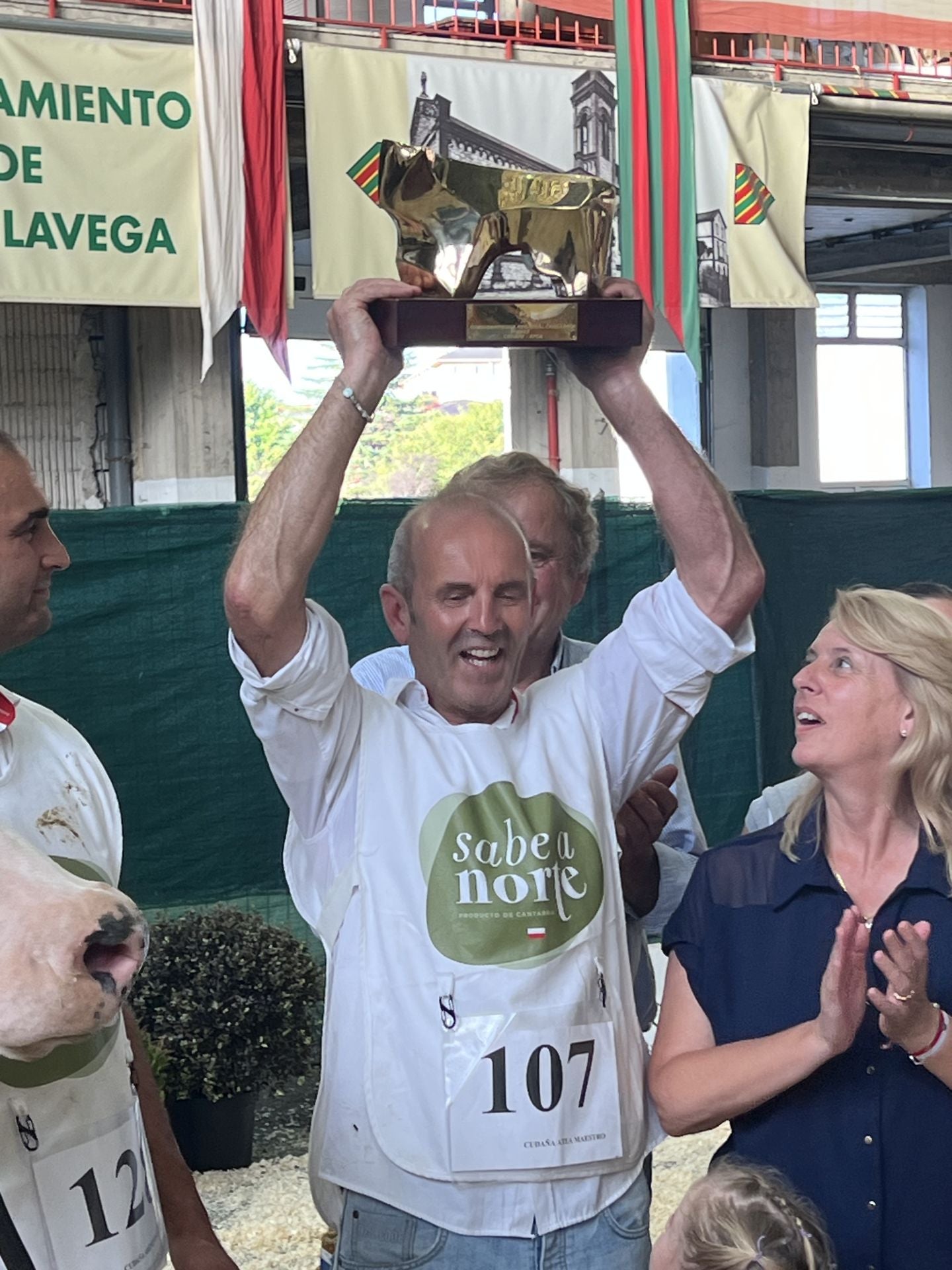 Ivón Entrecanales, eufórico.