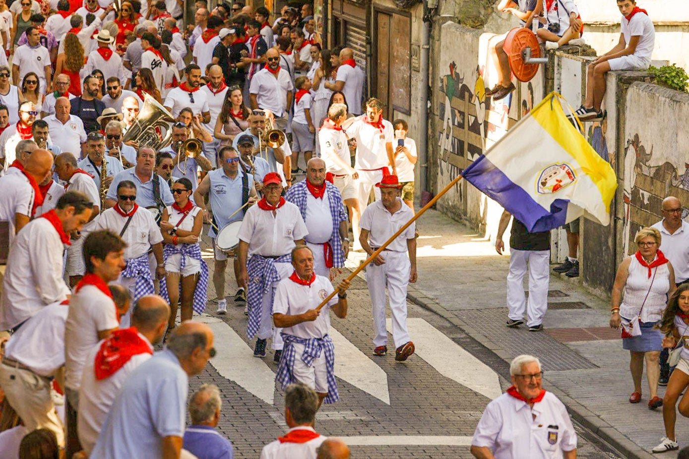 Ambiente festivo desde primera hora de la mañana.