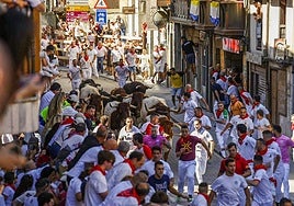 Primer encierro sin sobresaltos en Ampuero