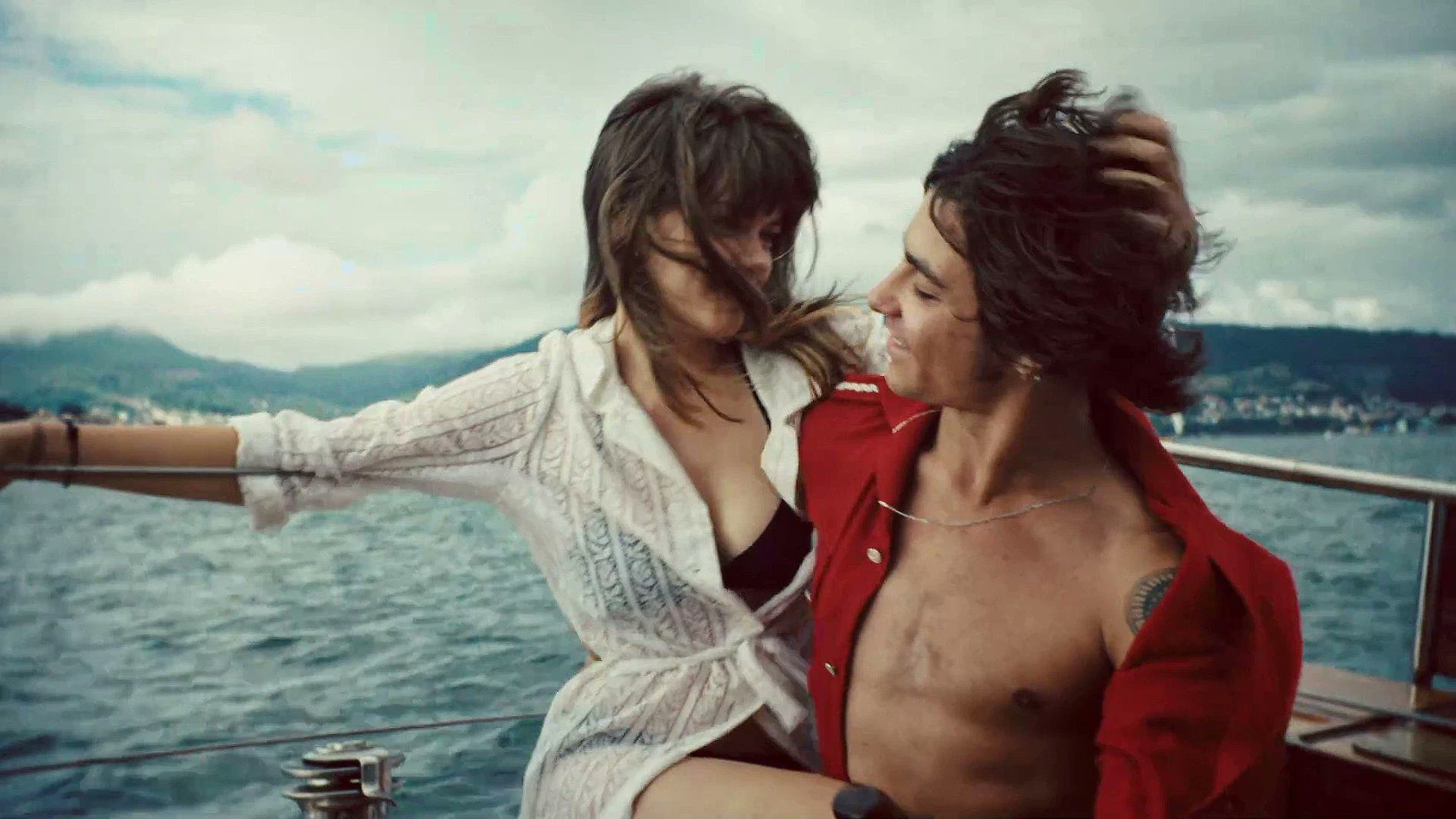 Llúcia Garcia y Mitch, en 'Romería'.