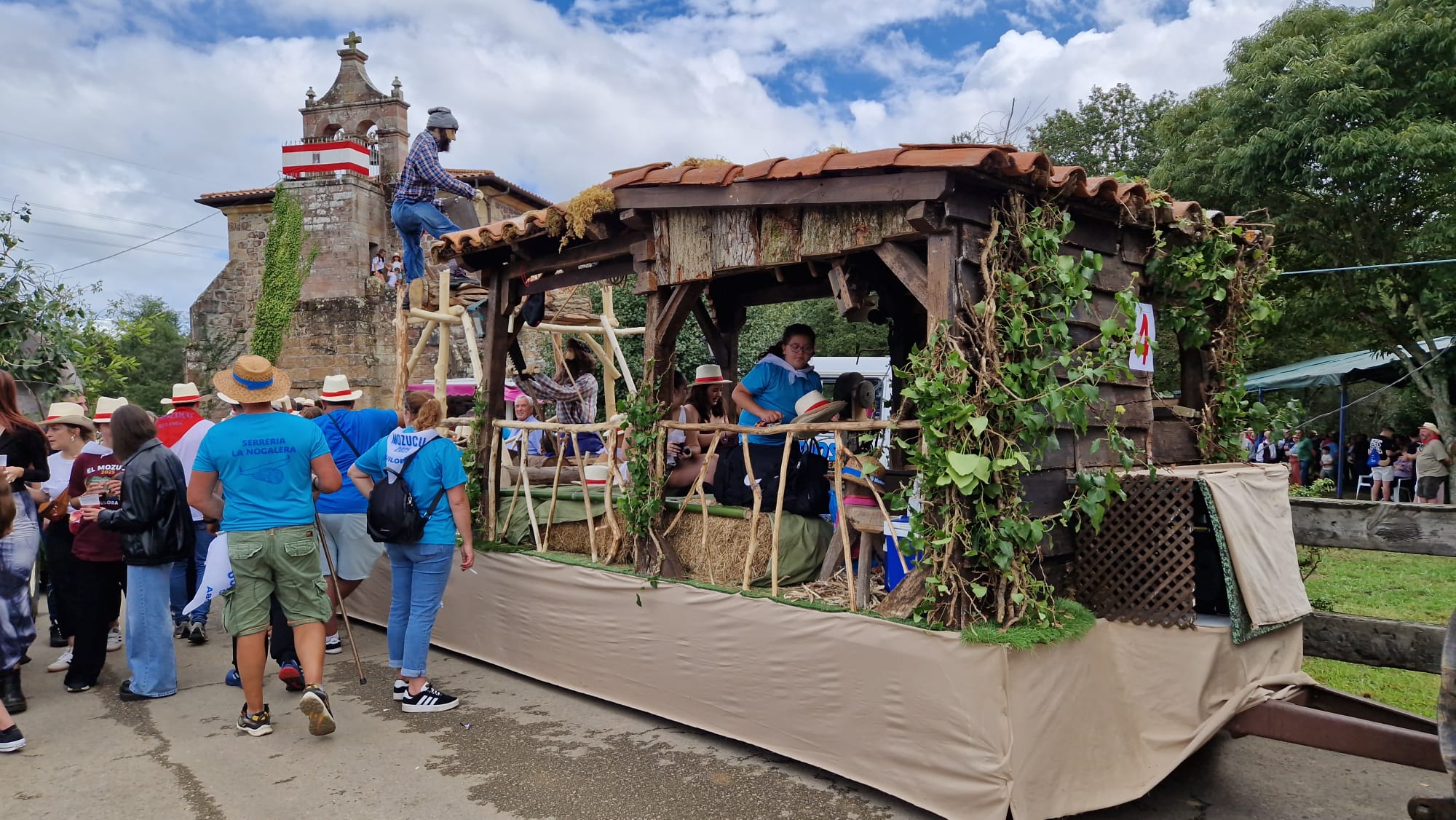 Otra de las carrozas que han participado en el concurso.