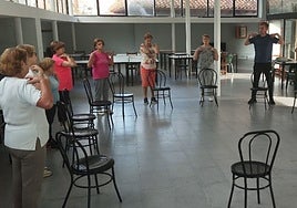 Talleres de movimiento saludable en Los Corrales.