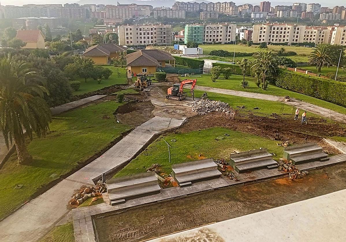 Las obras en el jardín de la residencia de Cueto, donde también se eliminará la bolera.