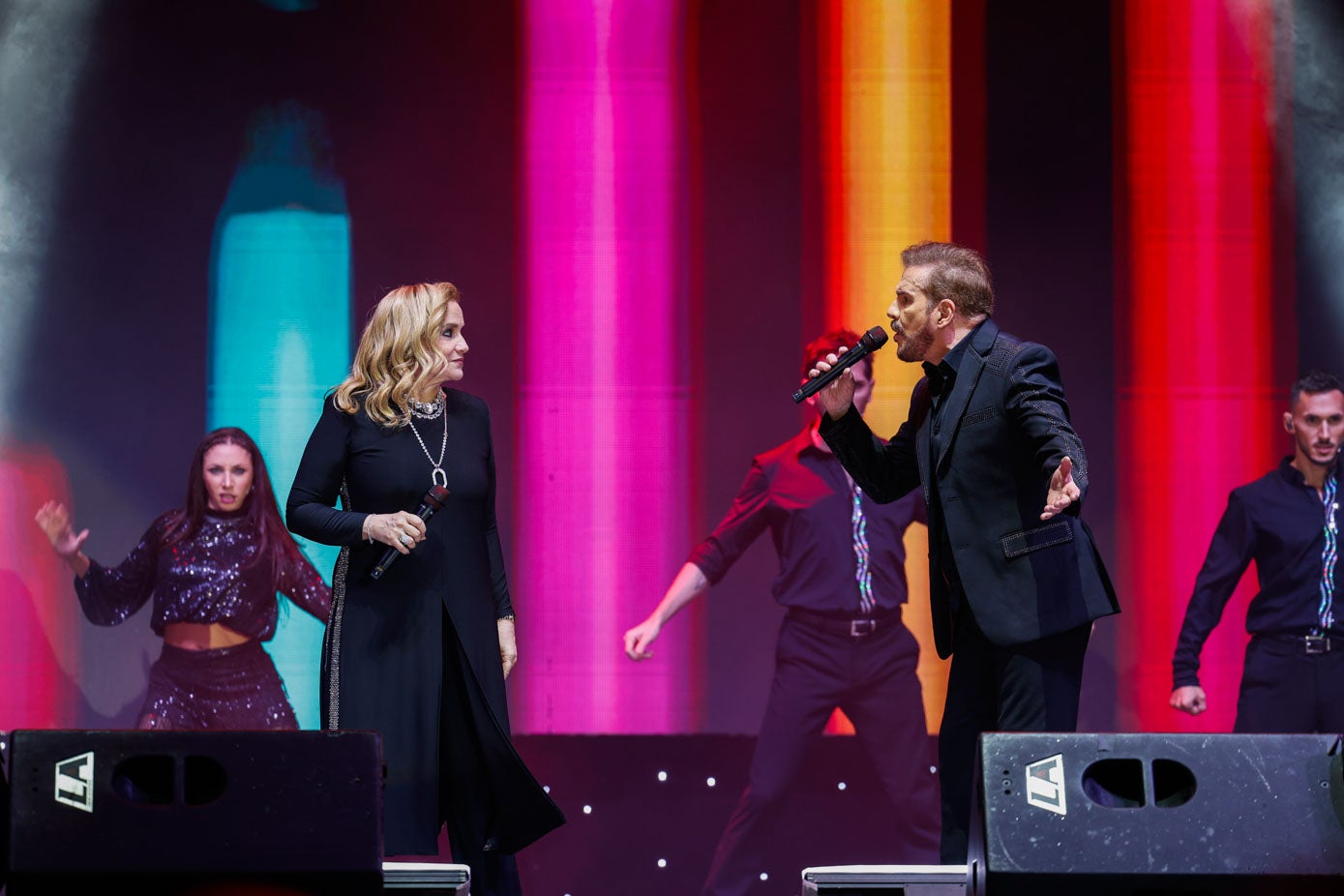 Lucía y Joaquín Galán en plena actuación.