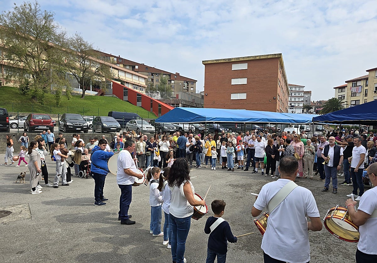 La Banda de Cornetas y Tambores volverá a animar la fiesta de La Barrera.